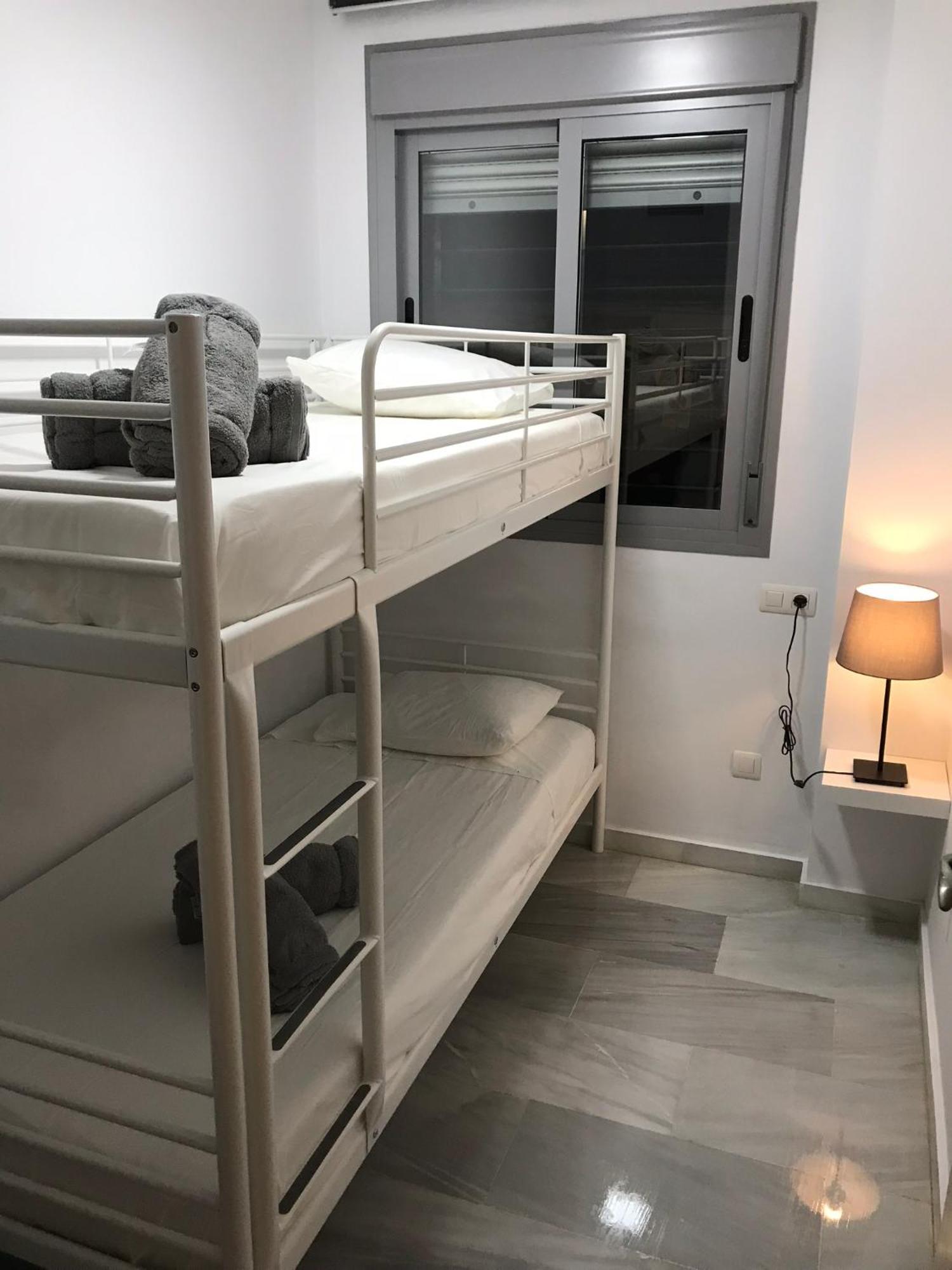 Malaga Boutique Stay - Carlos Haya Area With Parking Exterior foto